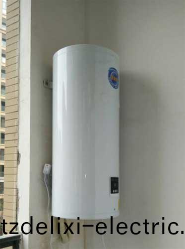 陽檯壁掛(gua)式太陽能熱水(shui)係統水箱 陽檯(tai)壁掛式太陽能熱水係統水箱